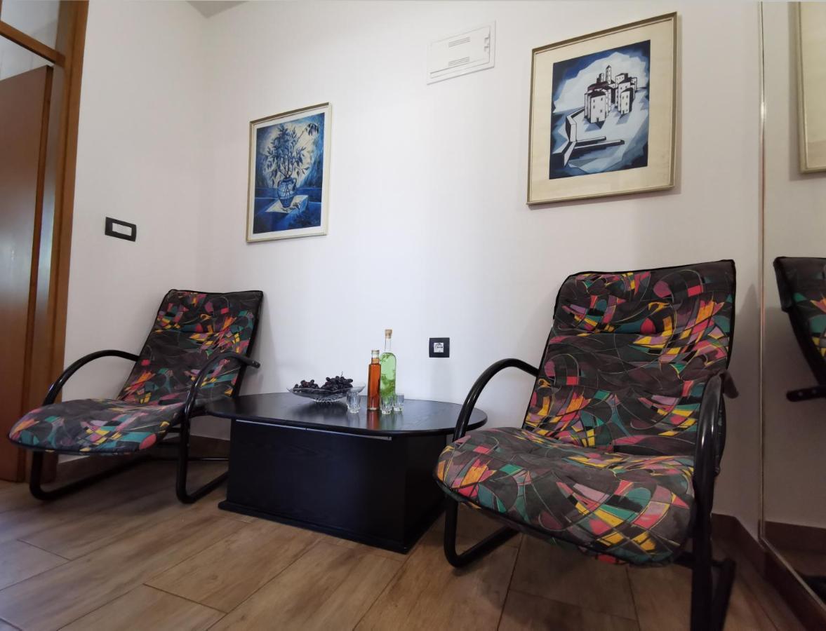 App & Room Le Palme أوماغ المظهر الخارجي الصورة
