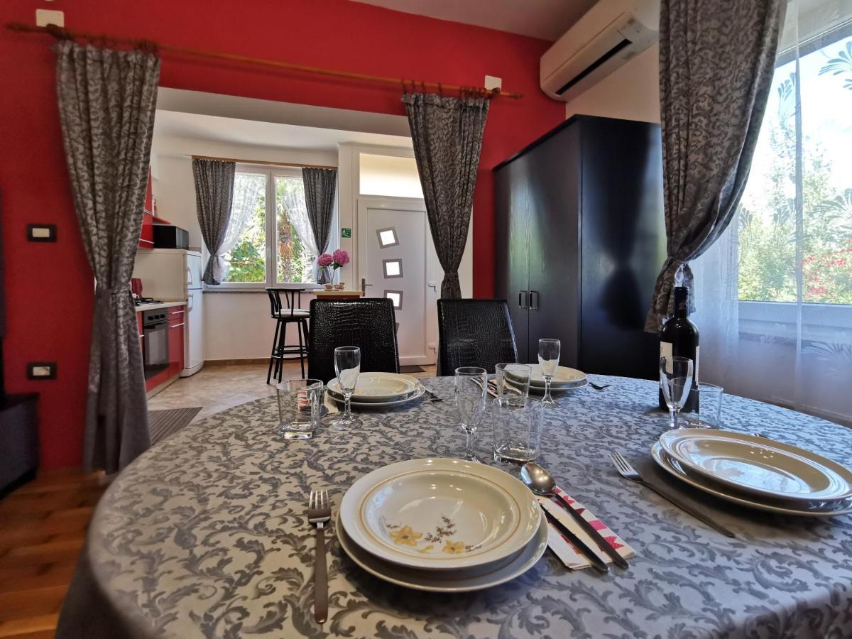 App & Room Le Palme أوماغ المظهر الخارجي الصورة